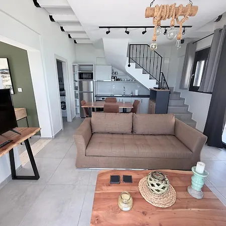 Ciel Seafront - Maisonette Λυγιά