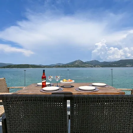 Διαμέρισμα Ciel Seafront - Maisonette